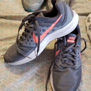 Womens nike sneakers